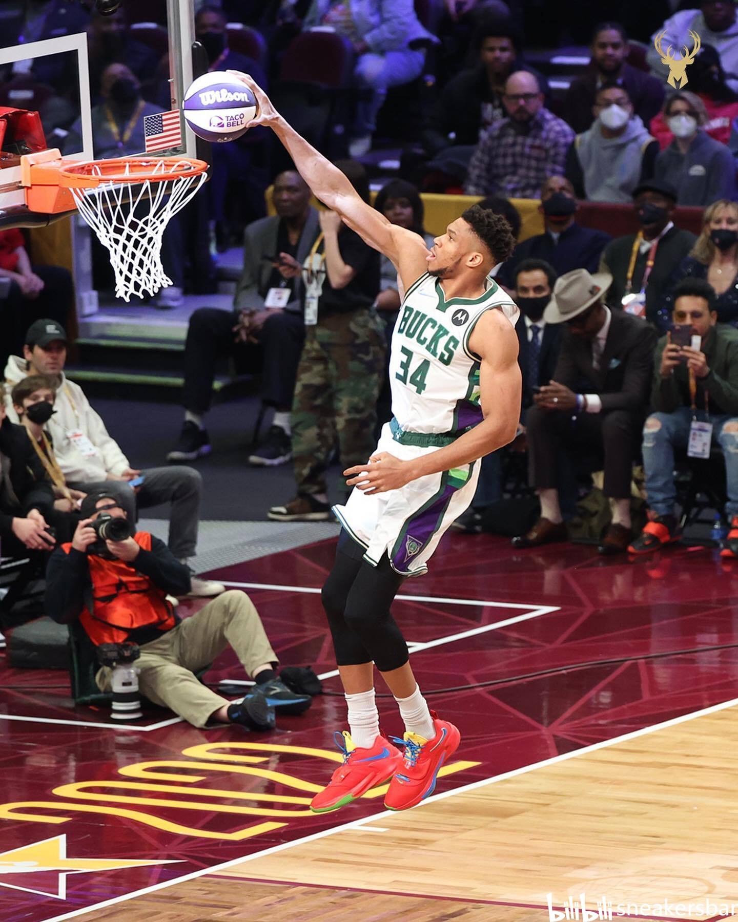 莱切0-0维罗纳，两队各拿一分（莱切与维罗纳互交白卷，各取一分）