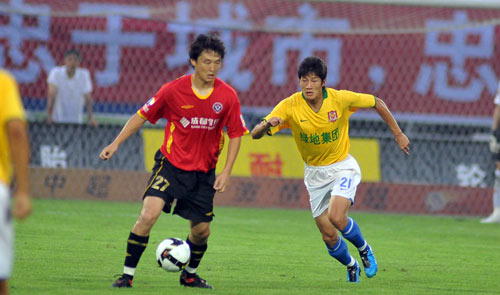 世预赛单场进3球，若昂-内维斯职业生涯第二次上演帽子戏法（世预赛若昂-内维斯独中三元，生涯第二次完成帽子戏法）