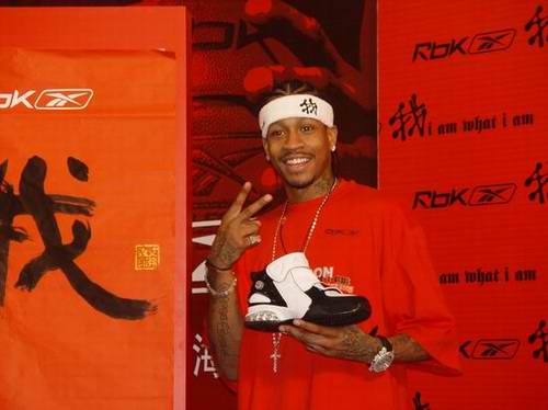 桑加雷战热刺全场数据：2传1射贡献3球，传球成功率87.8%（桑加雷对热刺高效发挥：1射2传参与3球，传球成功率87.8%）