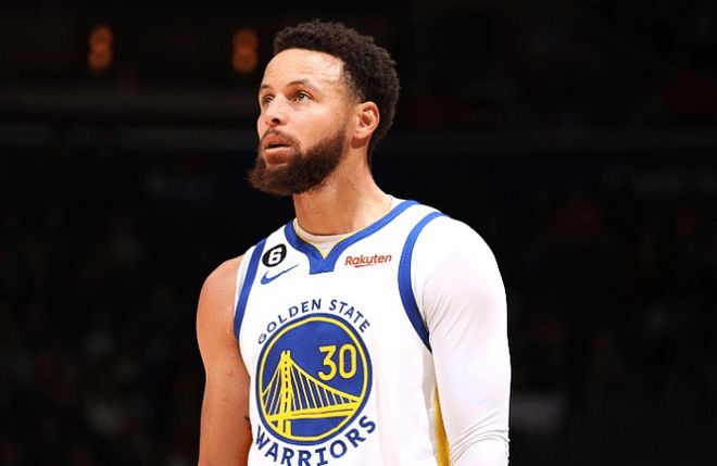 马卡：皇马未展现稳定状态，阿隆索国际比赛日有很多工作要做（马卡报：皇马状态不稳，国际比赛日期间阿隆索工作繁重）