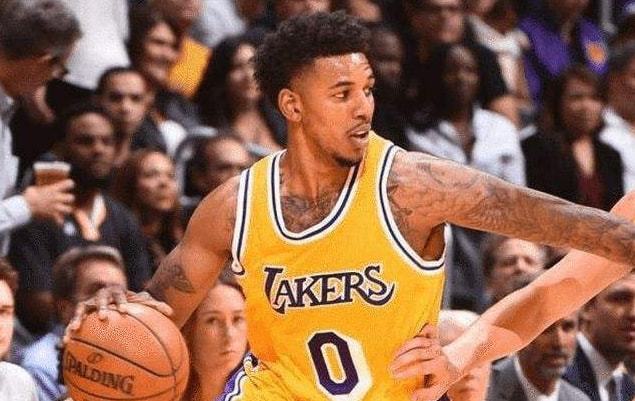 莫耶斯：球员们在场上努力了，但仍然不足以威胁到阿森纳（莫耶斯：虽全力以赴，仍未能对阿森纳构成威胁）