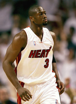 波特：是否轮换还需慎重考虑，会努力避免伊萨克遭到停赛（波特：轮换需谨慎权衡，尽力避免伊萨克被停赛）