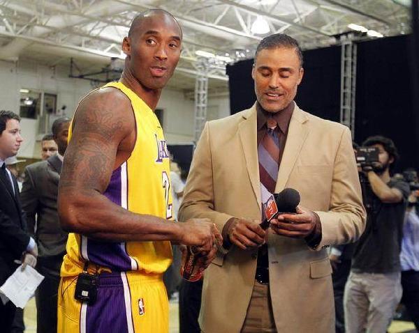 徐正源：看到中超排名低很伤心，我们应拯救中国足球的尊严（徐正源：中超排名落后让我心痛，必须捍卫中国足球的尊严）