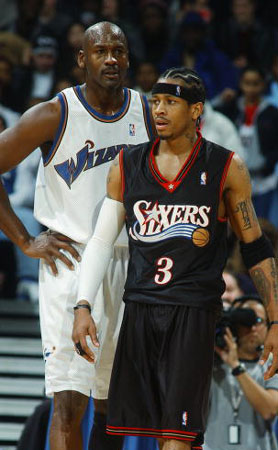 国乒输单打！王皓盯着王楚钦心事重重，梁靖崑技不如人：没好办法（国乒单打失利！王皓望向王楚钦愁绪难掩，梁靖崑技逊一筹：无计可施）