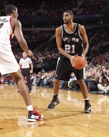 持续压制，欧冠开赛至今英超队对西甲队6胜1负占据优势（英超压过西甲：欧冠开赛以来交锋6胜1负）