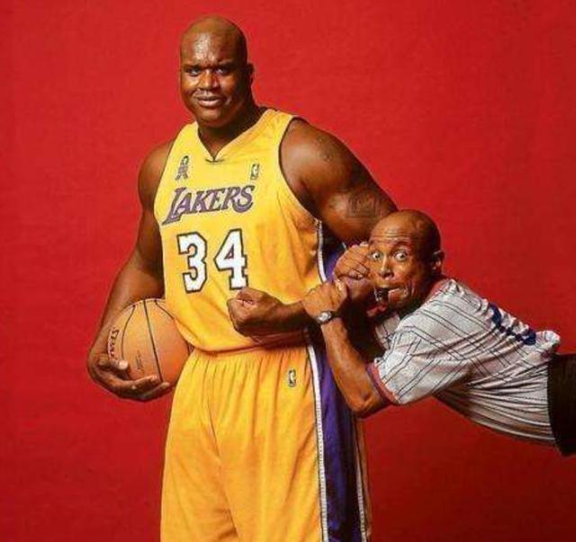 花有重开日，人无再少年内马尔（花可再开，内马尔难再少年）