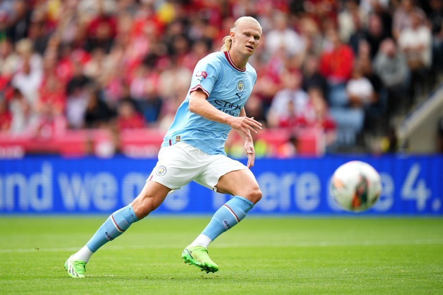 泰山纪念建队32周年，队史5次夺顶级联赛冠军，8次足协杯冠军（泰山队迎来建队32周年：队史5夺顶级联赛、8捧足协杯）